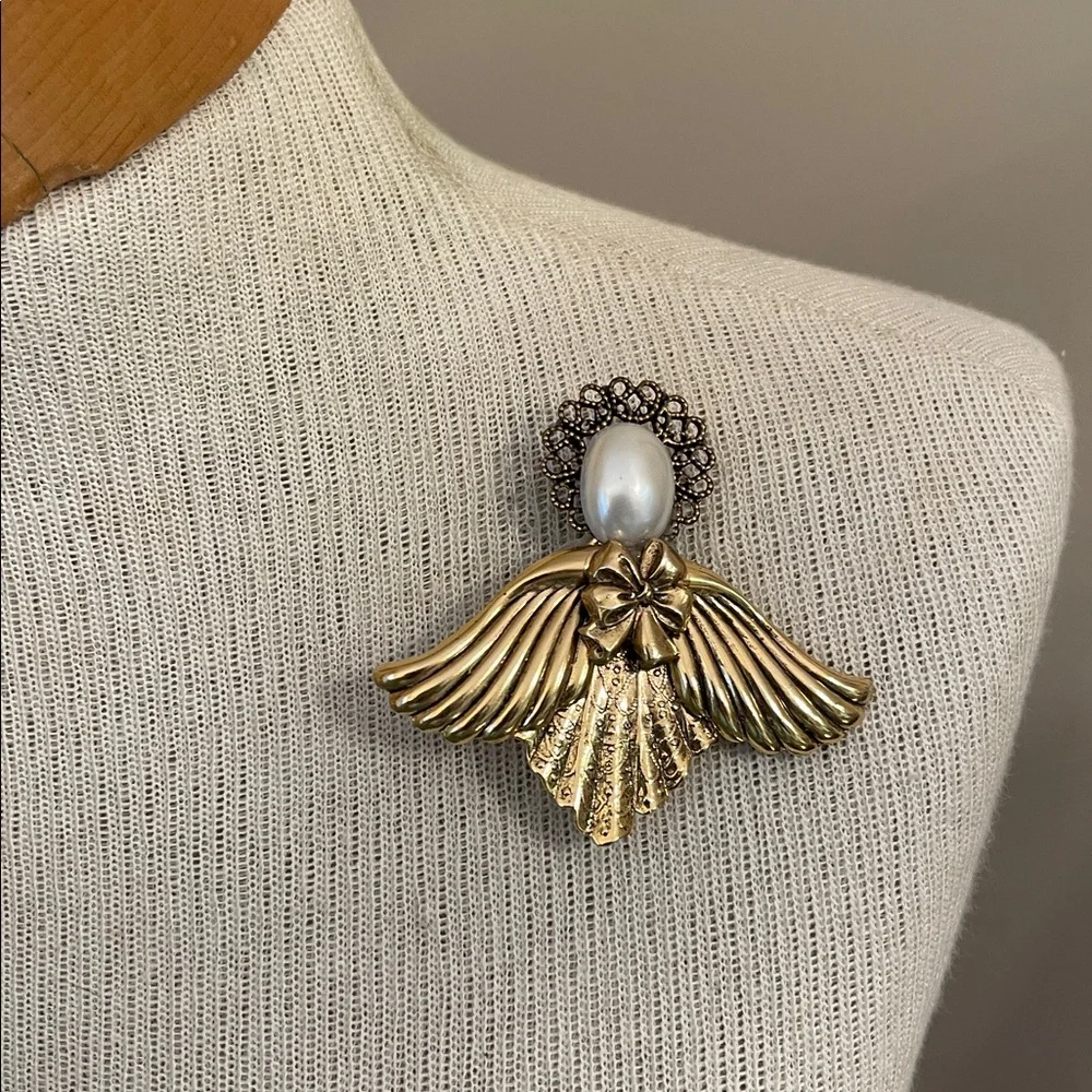 Vintage Gold-tone Angel Wing Brooch with Pearl Accent